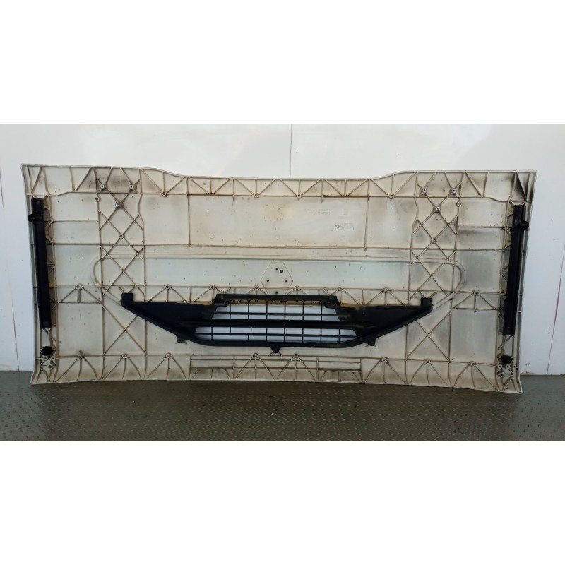 RENAULT truck MASKS RENAULT truck Midlum used