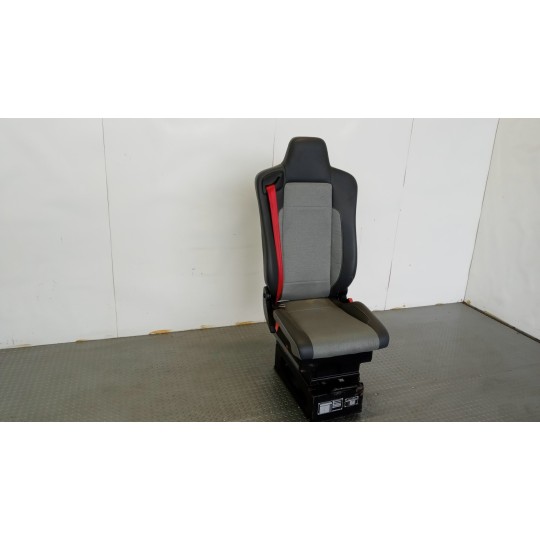 SEDILI ANTERIORI RENAULT truck T 2014> usato