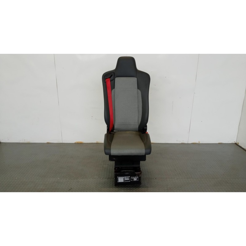 RENAULT truck FRONT SEATS RENAULT truck T 2014> used