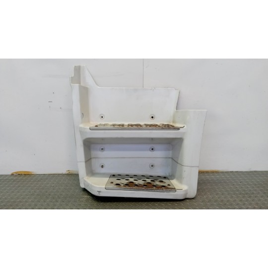 FOOT UP LEFT  MERCEDES-BENZ truck Axor used