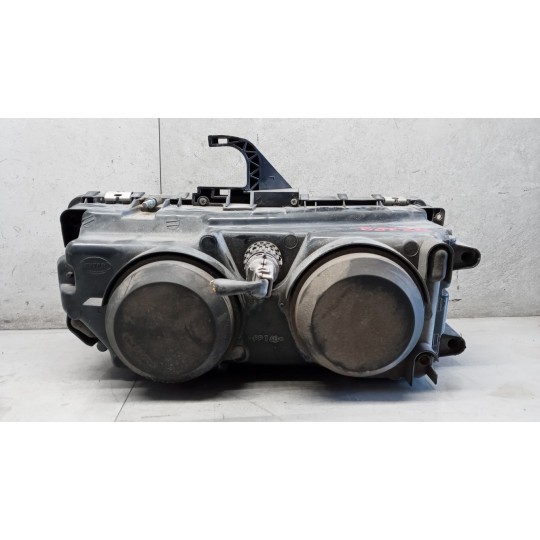 FARO ANTERIORE SINISTRO MERCEDES-BENZ truck Axor usato