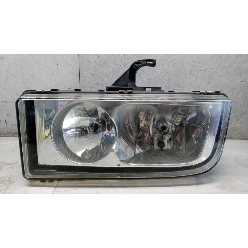 MERCEDES-BENZ truck FRONT LEFT FLASHLIGHT  MERCEDES-BENZ truck Axor used