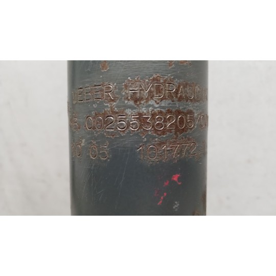 PISTONE ALZA CABINA MERCEDES-BENZ truck Axor usato