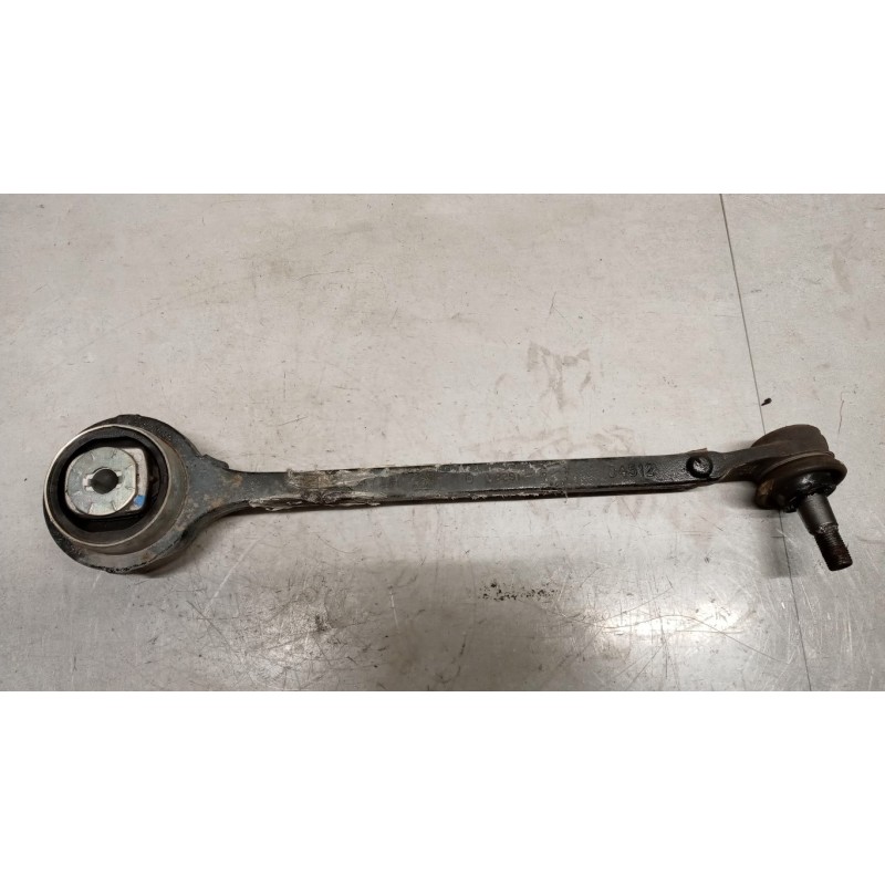 LANCIA BRACCIO OSCILLANTE ANTERIORE INFERIORE SINISTRO LANCIA Thema 2011>2014 usato