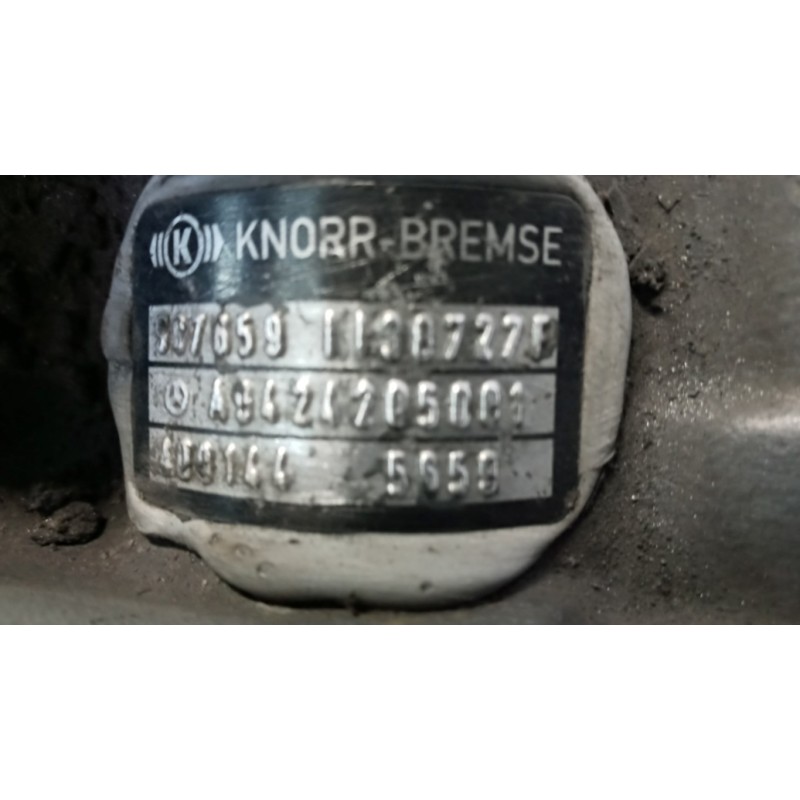 MERCEDES-BENZ truck PINZA POSTERIORE DESTRA MERCEDES-BENZ truck Atego 970 usato