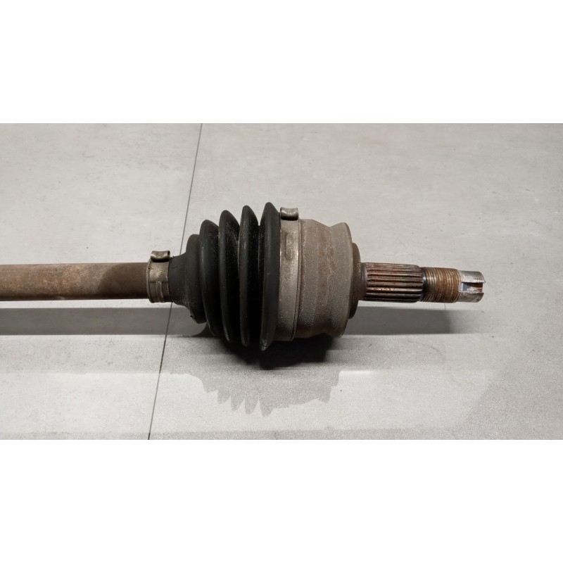 LANCIA FRONT HALF-AXLES LEFT  LANCIA Ypsilon 2011>2015 used