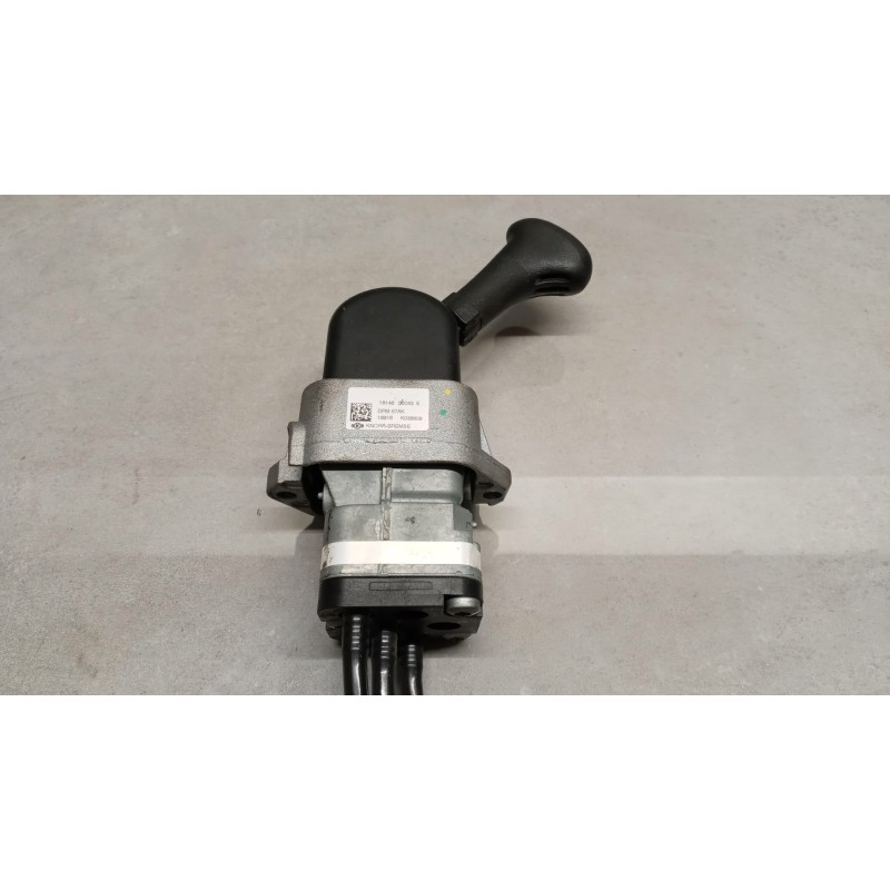 MERCEDES-BENZ truck EMERGENCY LEVER  MERCEDES-BENZ truck Axor used