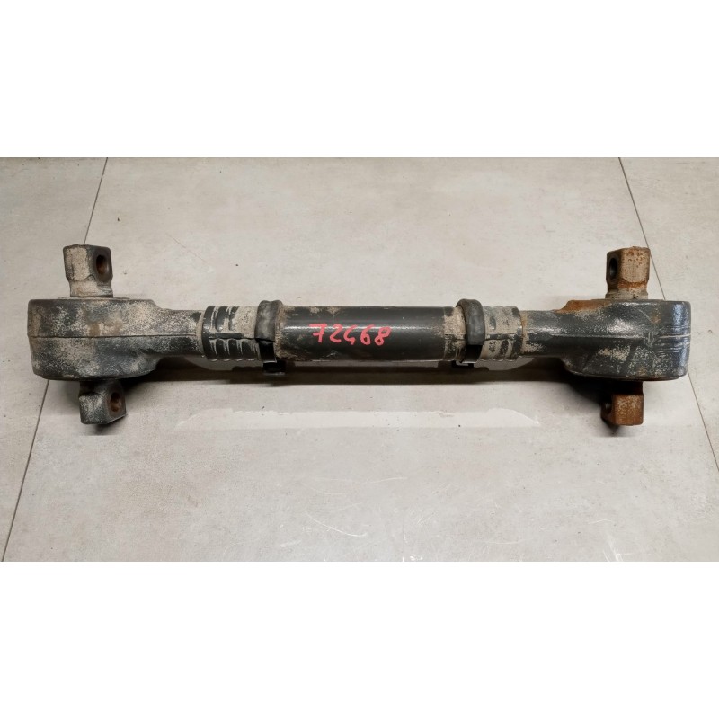 VOLVO truck TIRANTE DIFFERENZIALE VOLVO truck FH13 usato