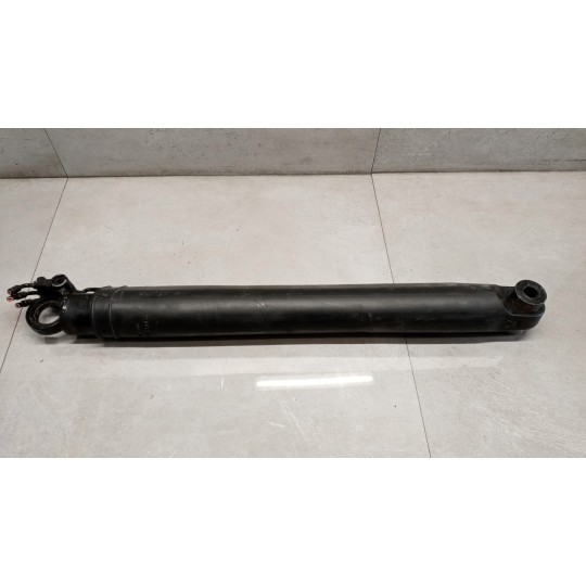 PISTONE ALZA CABINA VOLVO truck FH13 usato