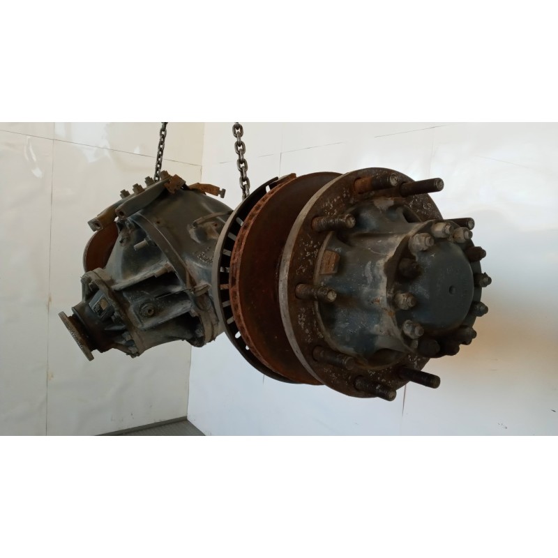 VOLVO truck ASSALE POSTERIORE VOLVO truck FH13 usato