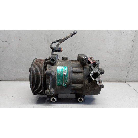 AIR CONDITIONER COMPRESSOR SCANIA Serie R 2005> used