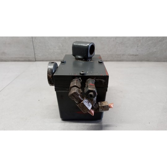 CAB LIFT PUMP  FRESIA truck GENERICO used