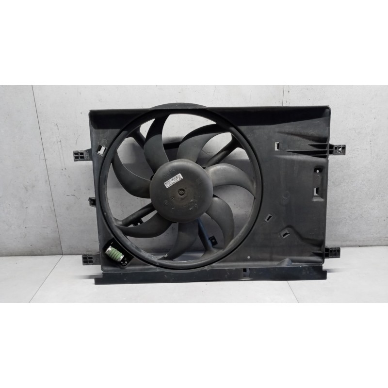 FIAT CONVOGLIATORE ELETTROVENTOLA FIAT F.Grande Punto 2005>2012 usato