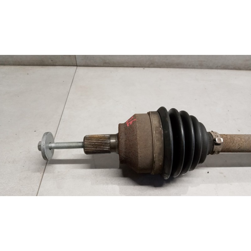 FORD SEMIASSE ANTERIORE SINISTRO FORD Focus 2007>2011 usato