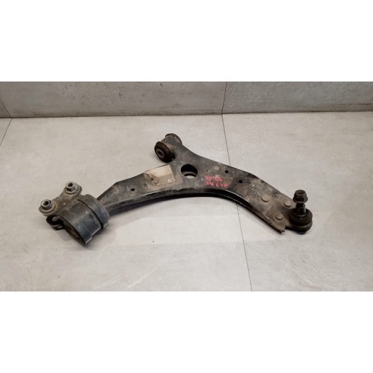 CONTROL ARM FRONT LOWER RIGHT  FORD Focus 2007>2011 used