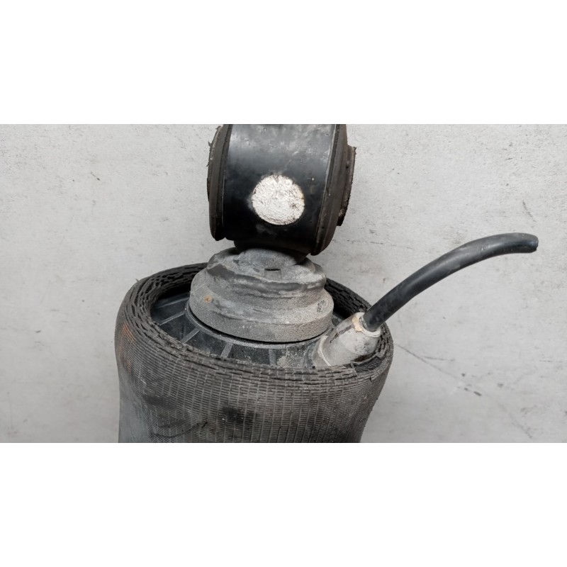 IVECO AMMORTIZZATORE CABINA IVECO Stralis 2007>2013 usato