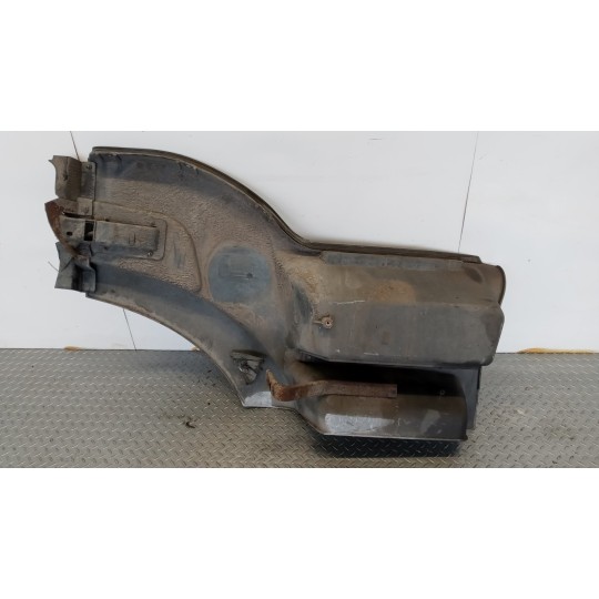 PARAFANGO ANTERIORE SINISTRO IVECO Stralis 2007>2013 usato