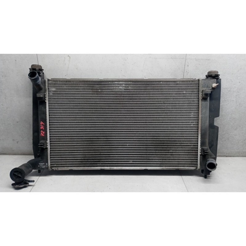 TOYOTA RADIATORE ACQUA TOYOTA Corolla Verso 2004>2009 usato