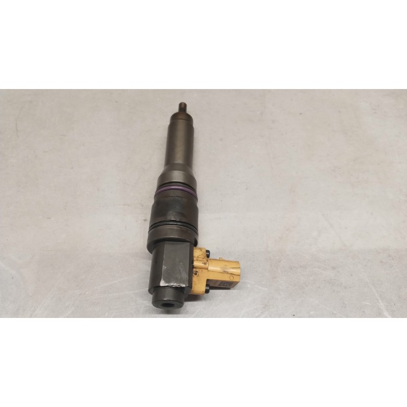 DAF INIETTORI DAF 85CF usato