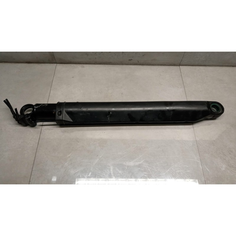 VOLVO truck CAB LIFT PISTON  VOLVO truck FH13 used