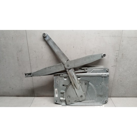 ALZA VETRI ANTERIORI SINISTRO VOLVO truck FH13 usato