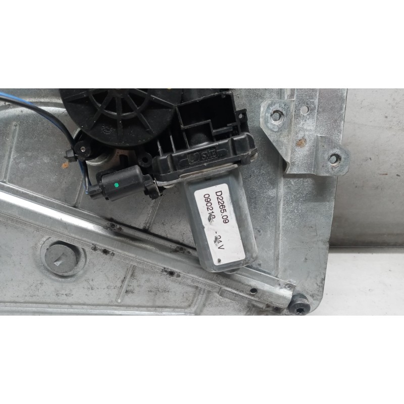 VOLVO truck ALZA VETRI ANTERIORI SINISTRO VOLVO truck FH13 usato