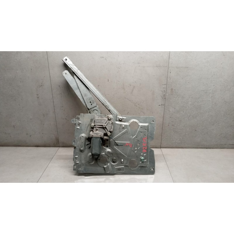 VOLVO truck FRONT RIGHT POWERED WINDOWS  VOLVO truck FH13 used