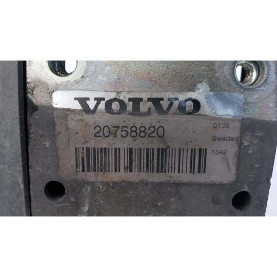 RADIATORE ACQUA VOLVO truck FH13 usato