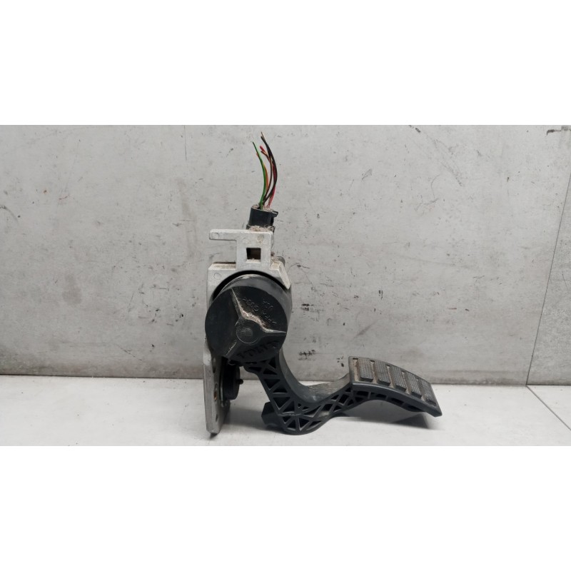 VOLVO truck PEDALE ACCELERAZIONE ELETTRONICO VOLVO truck FH13 usato