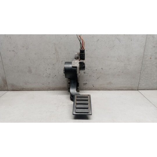 ELETRONIC THROTTLE PEDAL  VOLVO truck FH13 used