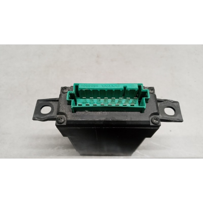 VOLVO truck VARIOUS CONTROL UNITS D  VOLVO truck FH13 used