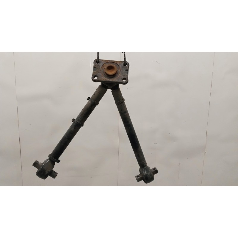 VOLVO truck TIRANTE DIFFERENZIALE VOLVO truck FH13 usato