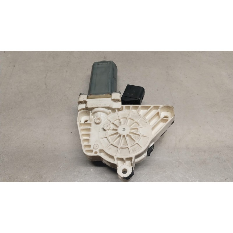 MERCEDES-BENZ truck FRONT LEFT POWERED WINDOWS  MERCEDES-BENZ truck Actros euro 6 2014>2021 used