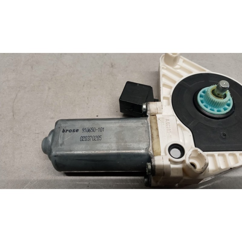 MERCEDES-BENZ truck FRONT RIGHT POWERED WINDOWS  MERCEDES-BENZ truck Actros euro 6 2014>2021 used