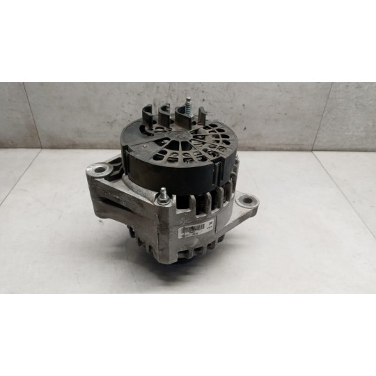ALTERNATORE OPEL Zafira B 2005>2008 usato