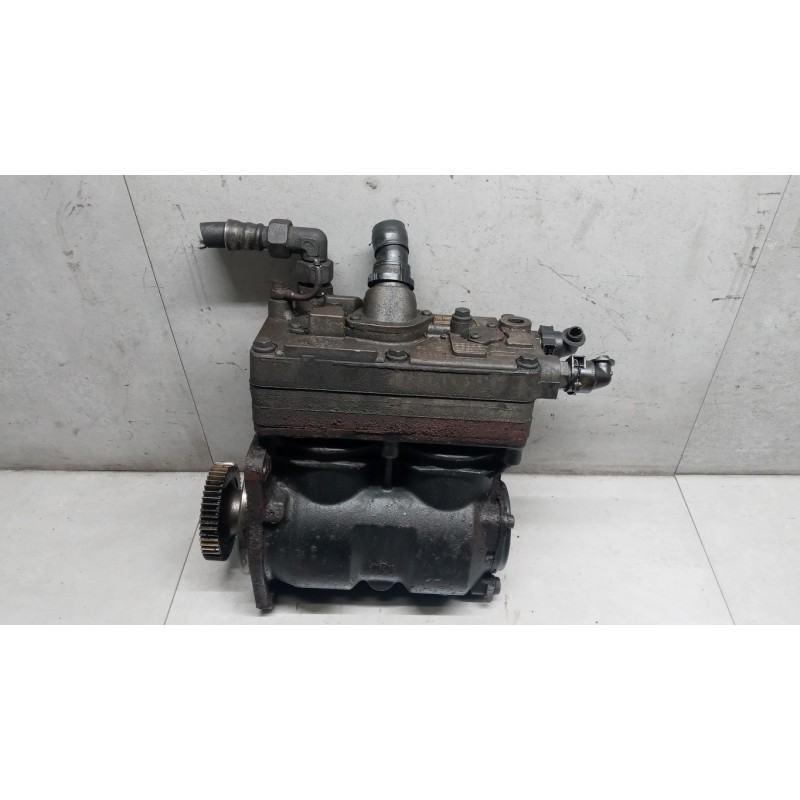 MERCEDES-BENZ truck COMPRESSORE ARIA FRENI MERCEDES-BENZ truck Actros euro 6 2014>2021 usato