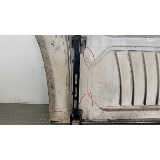 MINIGONNA DESTRA MERCEDES-BENZ truck Actros euro 6 2014>2021 usato