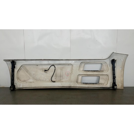 MINISKIRT LEFT MERCEDES-BENZ truck Actros euro 6 2014>2021 used