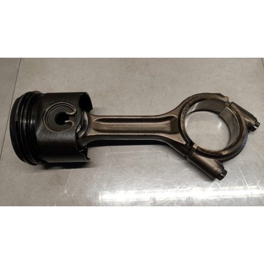 PISTONE MOTORE MERCEDES-BENZ truck Actros euro 6 2014>2021 usato