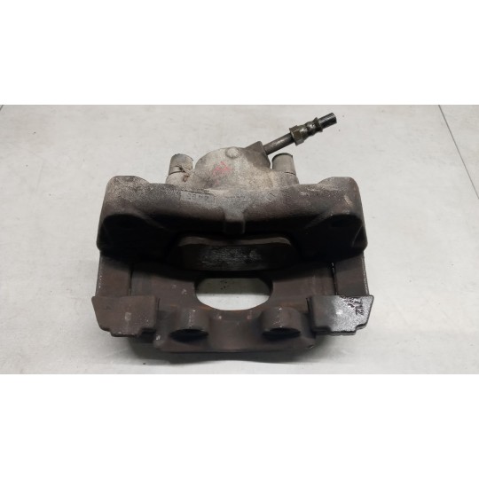 PINZA ANTERIORE DESTRA VOLKSWAGEN van Trasporter T5 2009>2015 usato