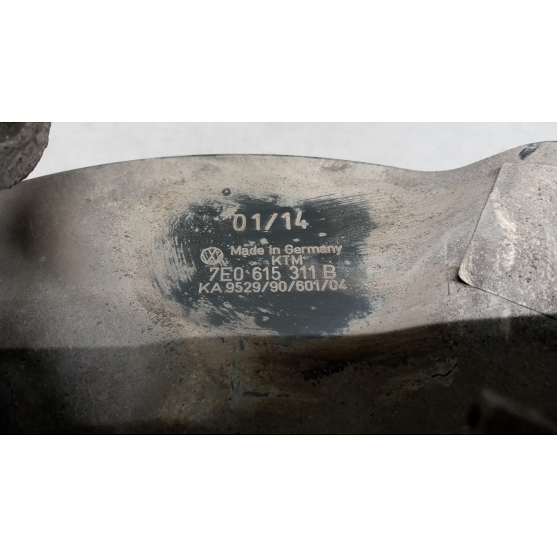 VOLKSWAGEN van COMPLETE LEFT UPRIGHT VOLKSWAGEN van Trasporter T5 2009>2015 used