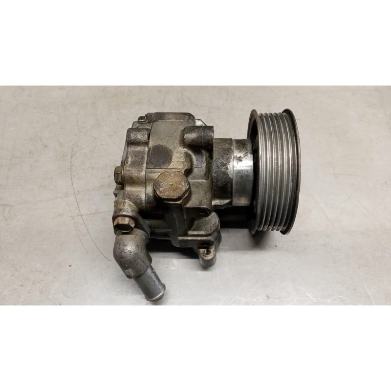 VOLKSWAGEN van STEERING PUMP VOLKSWAGEN van Trasporter T5 2009>2015 used