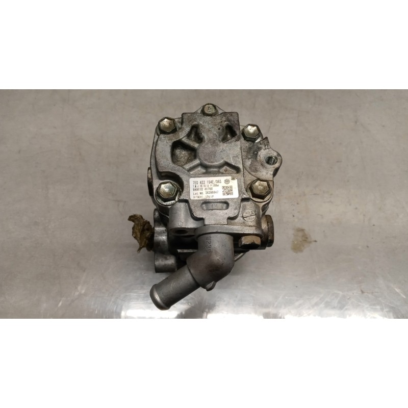 VOLKSWAGEN van STEERING PUMP VOLKSWAGEN van Trasporter T5 2009>2015 used