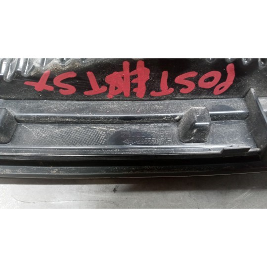 FARO POSTERIORE INTERNO SINISTRO RENAULT Scenic 2013>2016 usato