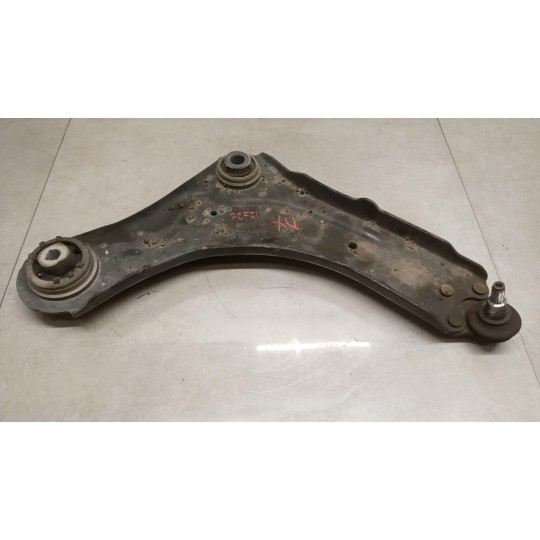 BRACCIO OSCILLANTE ANTERIORE INFERIORE DESTRO RENAULT Scenic 2013>2016 usato