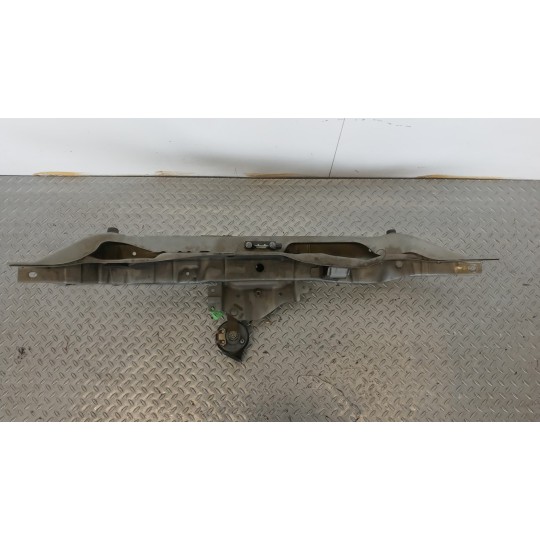 THE TOP FRONT SPOT-FACING  NISSAN Note 2006>2008 used