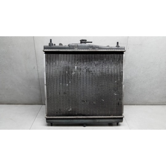 RADIATORE ACQUA NISSAN Note 2006>2008 usato