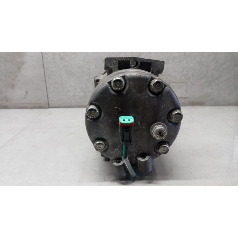 SCANIA AIR CONDITIONER COMPRESSOR SCANIA Serie G 2005> used