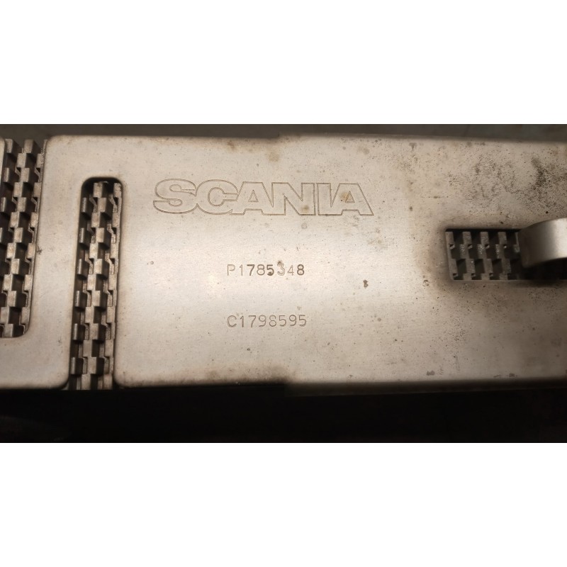SCANIA RADIATORE INTERCOOLERS SCANIA Serie G 2005> usato