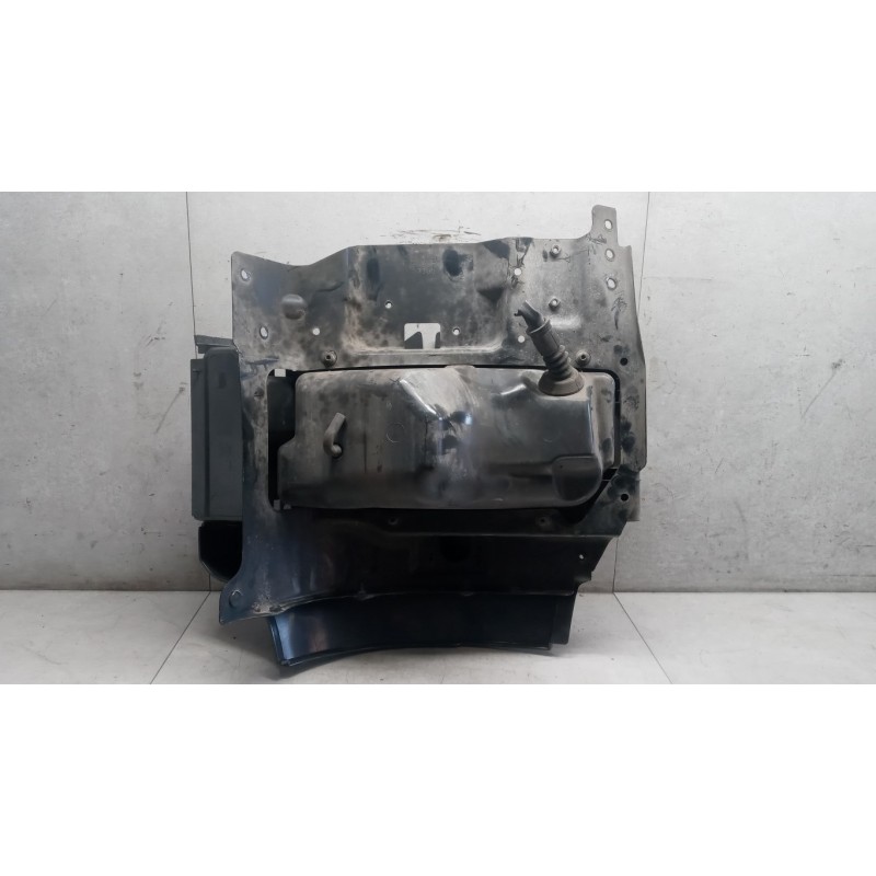 SCANIA RIGHT HEADLIGHT SEAT SCANIA Serie G 2005> used